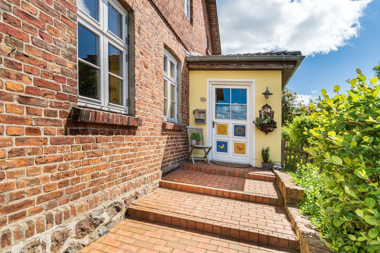 Vogelhaus Gobbin Apartment Lancken-Granitz Exterior photo